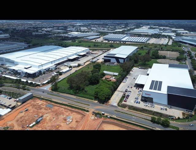 17,087M² VACANT LAND FOR SALE IN LINBRO PARK